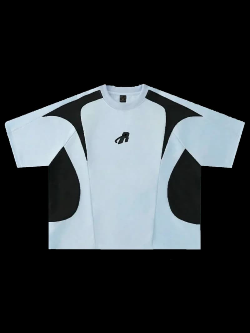 Graphic panel tee